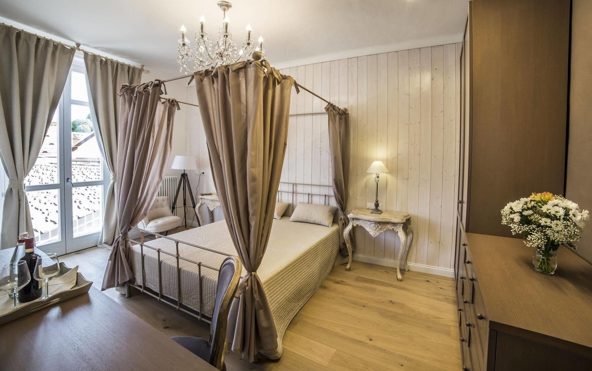 Casa Andrea Otel La Morra Dış mekan fotoğraf