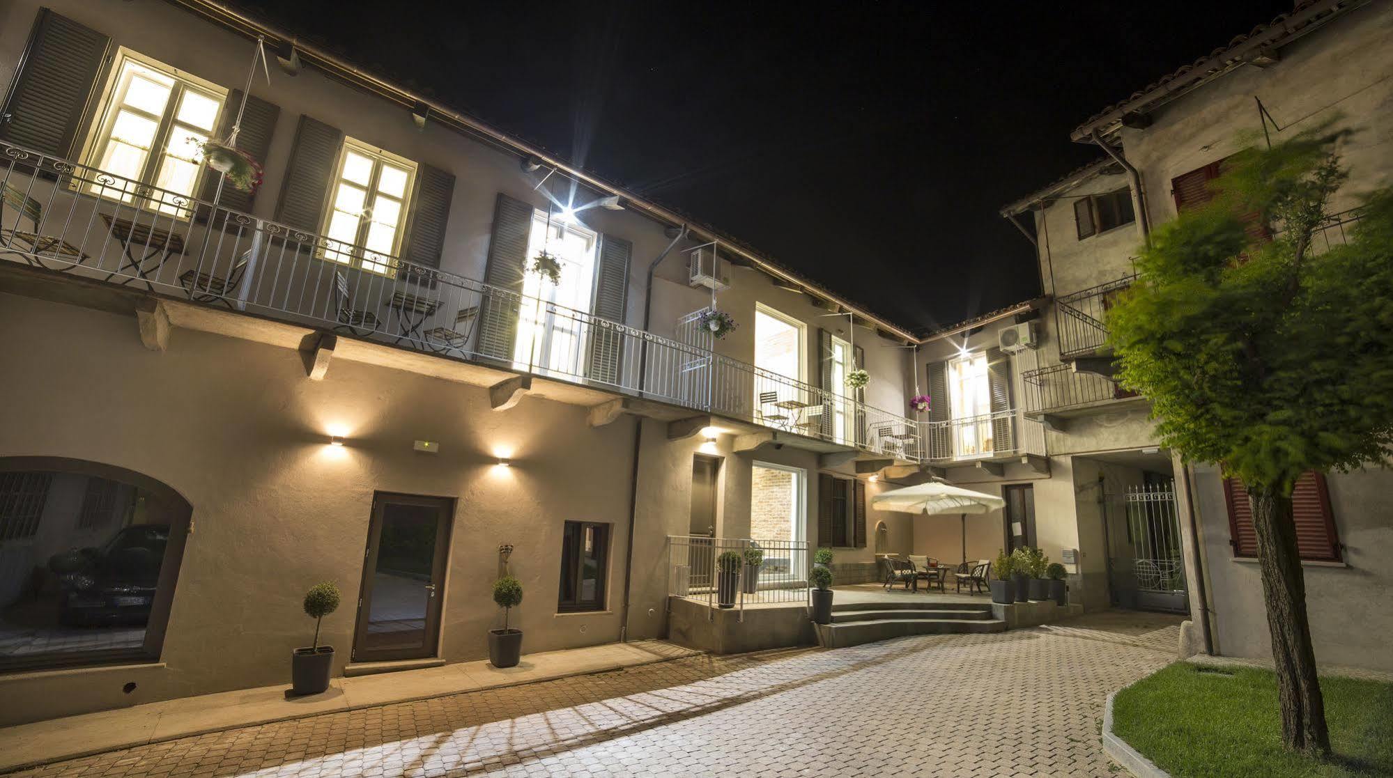 Casa Andrea Otel La Morra Dış mekan fotoğraf